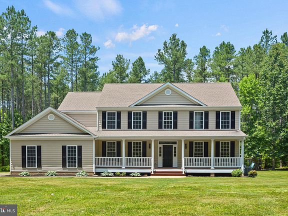 2nd image of 15404 Beaver Den Ln