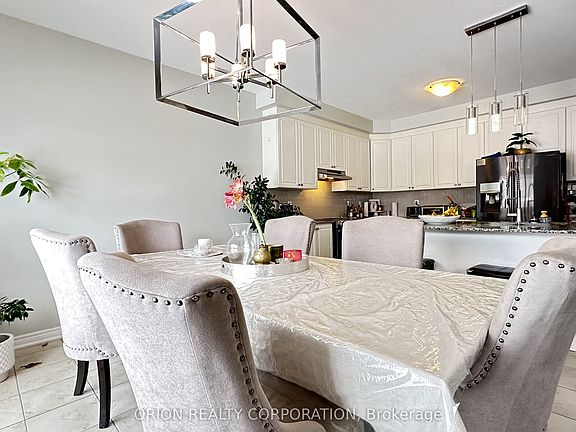 5th image of 2008 Mullen St