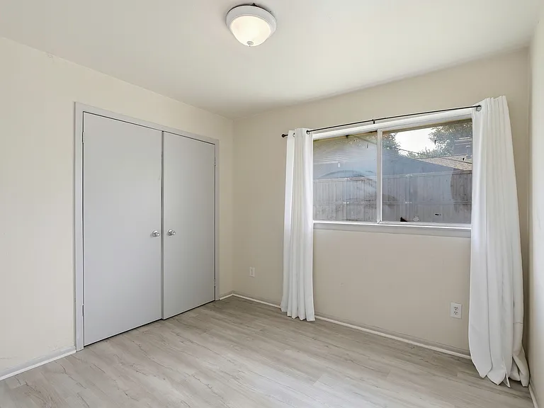 14046 Rolling Hills Ln — Photo 22