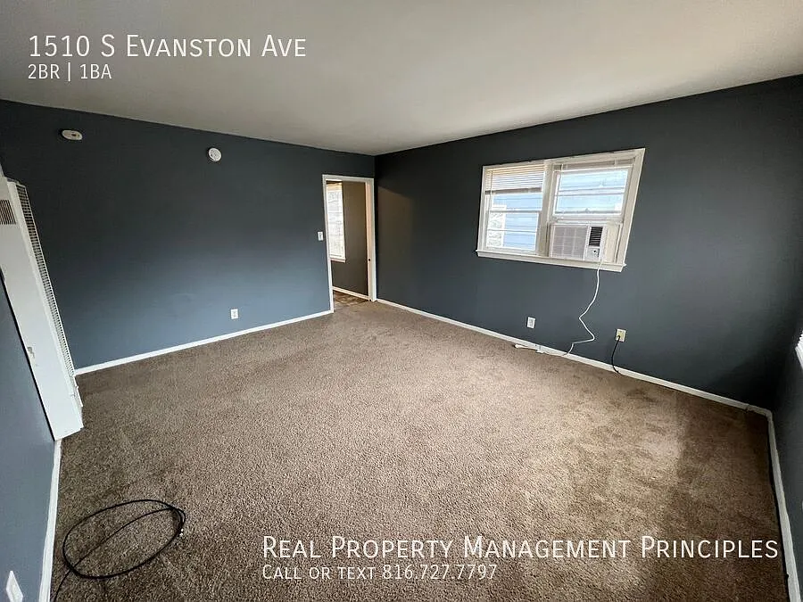 Building Photo - 1510 S Evanston Ave