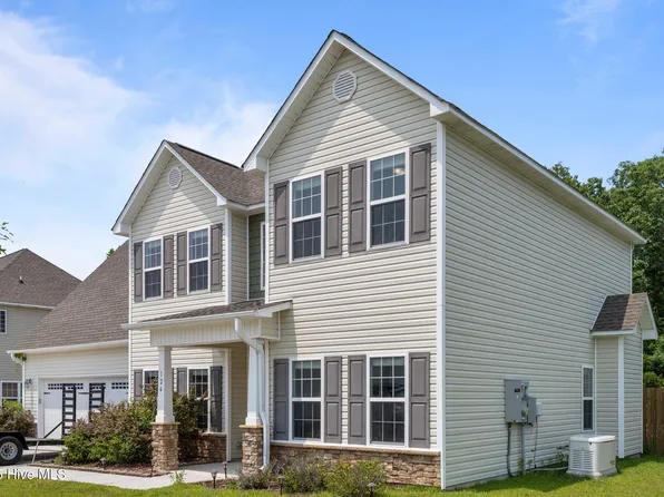 126 Mittams Point Drive, Jacksonville, NC 28546