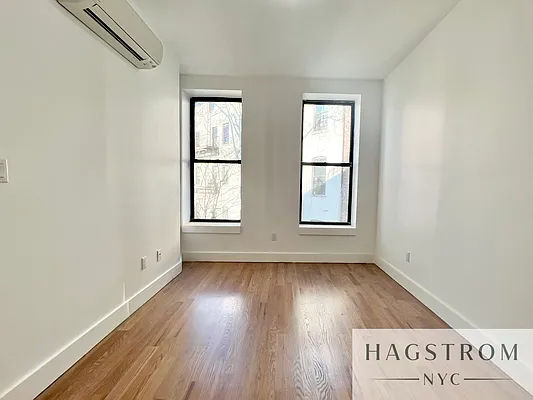 Rented by Hagstrom Management Inc | media 42