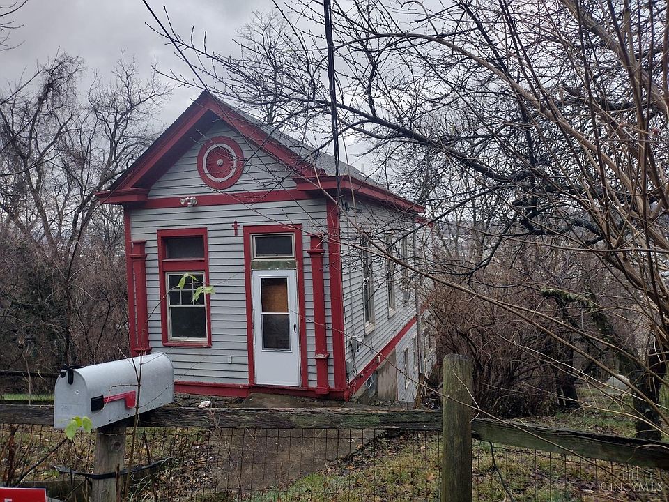 1st image of 2564 Linden St