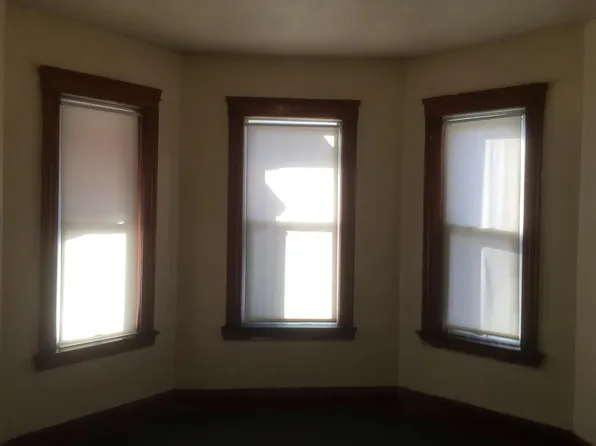 96 Hancock St APT 2, Boston, MA 02125