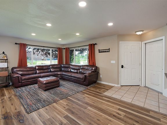5th image of 2509 Daisy Dr