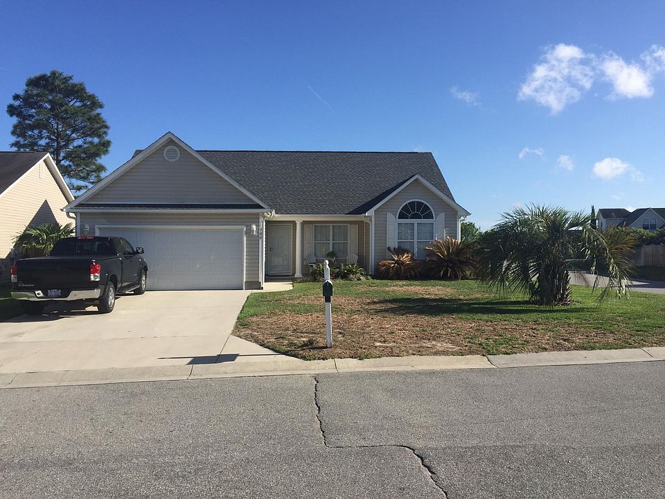 1st image of 700 Hillside Dr