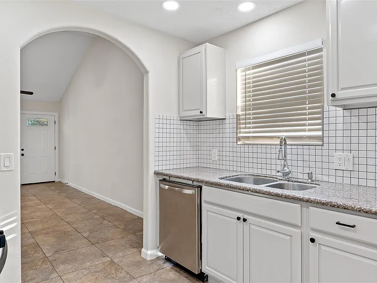 9308 Tooley Dr — Photo 10