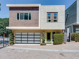 2780 Wright Ln, Los Angeles, CA 90068