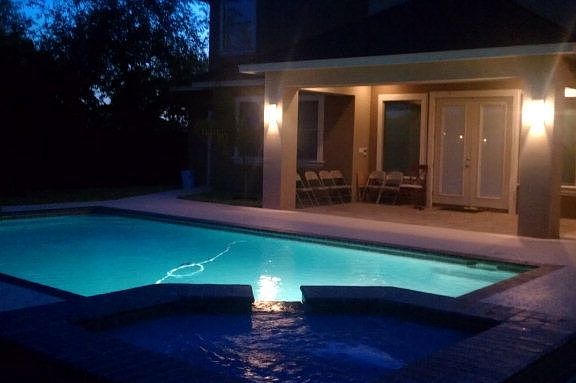 2nd image of 3088 W Lake Ave
