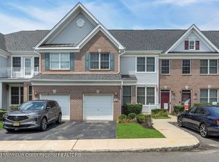 23 Chatsworth Rd, Manalapan, NJ 07726