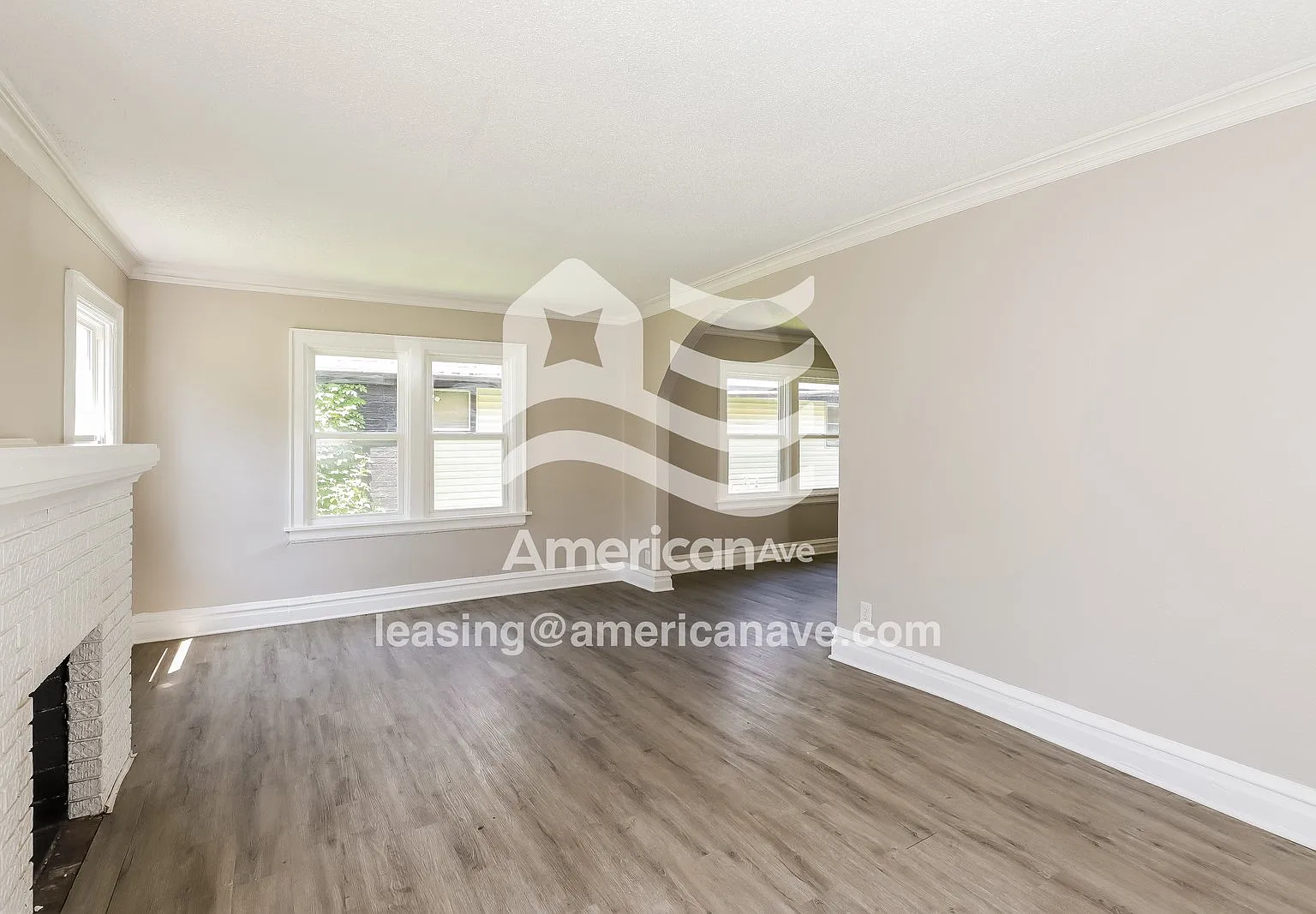 3 bed, 2.0 bath, 1317 sqft, $1,345 — Photo 2