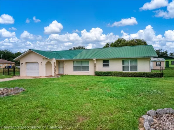2830 N Huron Rd, Avon Park, FL 33825