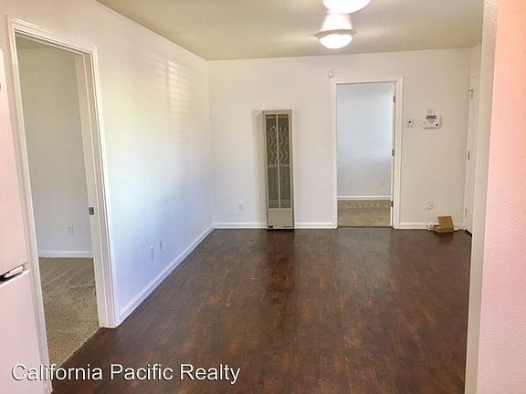 4th image of 8330 Dowling St