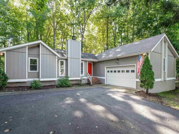 315 Limestone Ln, Locust Grove, VA 22508