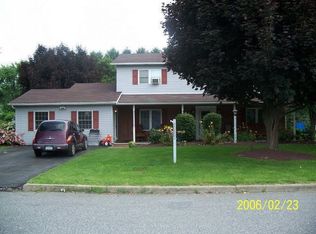 5500 Monocacy Dr, Bethlehem, PA 18017