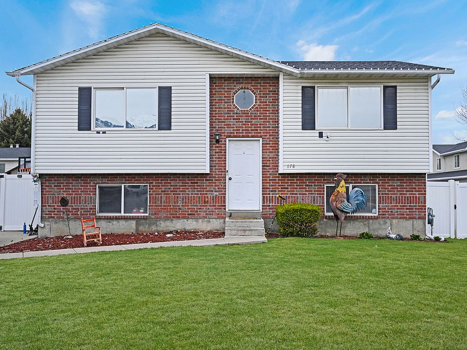 1st image of 178 Riverwalk Cir