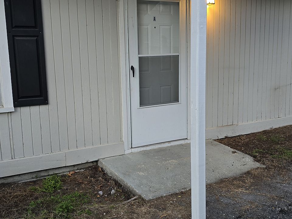 2nd image of 2018 Pinopolis Rd APT D
