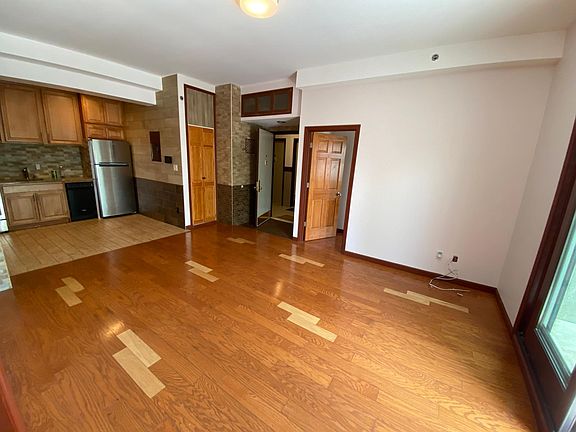 5th image of 412 Ocean View Ave #3BB