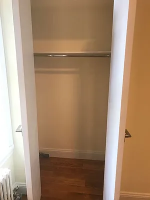 Rented by Sky Management | media 30