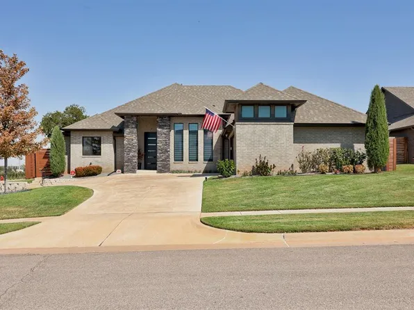7413 NW 159th Cir, Edmond, OK 73013