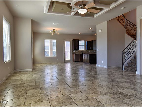 5th image of 401 Ana Way #B