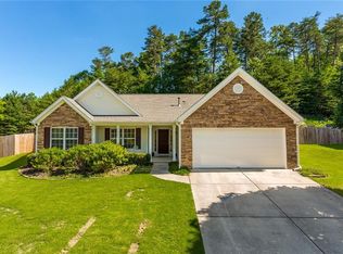 5642 Skylar Creek Ln, Buford, GA 30518