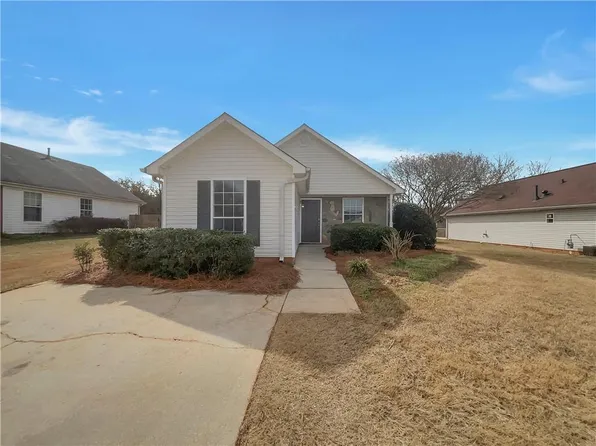 207 Autumn Lake Way, McDonough, GA 30253