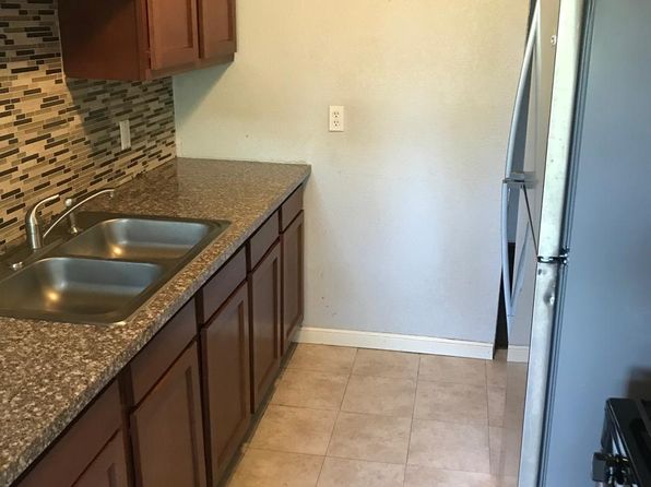 843 E 8th St #4, Douglas, AZ 85607 – 1-bedroom rental in Douglas