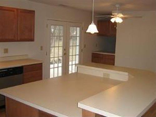 2nd image of 314 Northcrest Dr