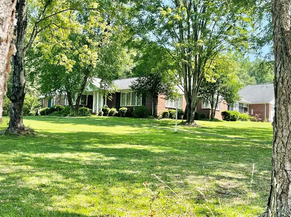 50 Pinecrest Ave, Great Falls, SC 29055