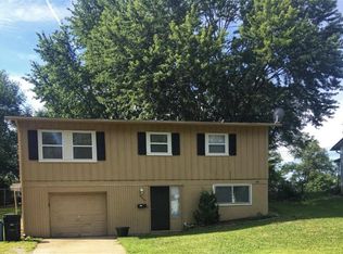 6005 E 152nd St, Grandview, MO 64030