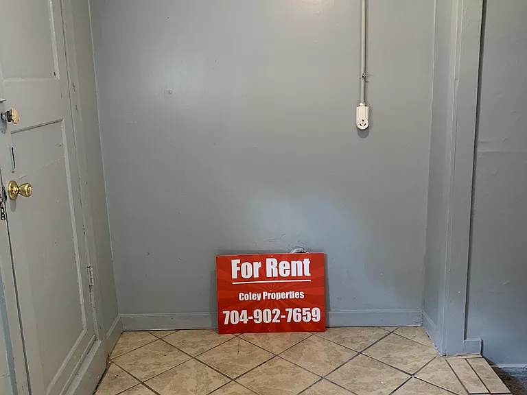1346 Lerain Ct — Photo 16