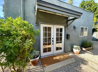 5621 Faust Ave, Woodland Hills, CA 91367