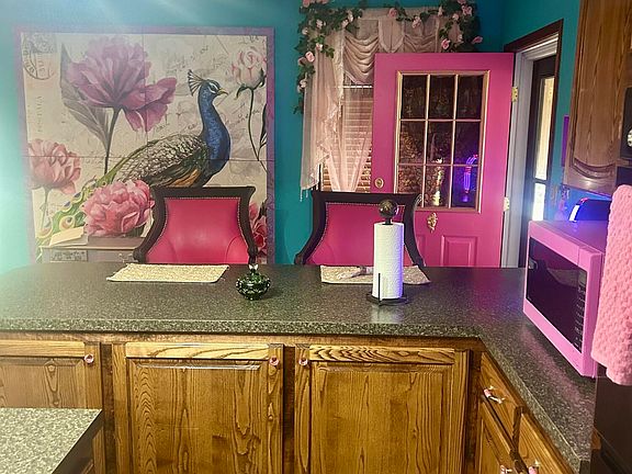 5th image of 464 Felps Ln SW