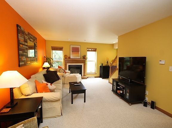 5th image of 619 S 20th Ave Unit B
