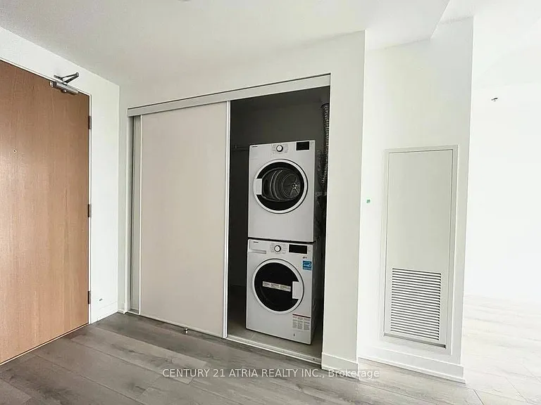 1787 Saint Clair Ave W #330 — Photo 5