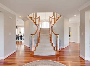 14081 Blue View Ct, Leesburg, VA 20176