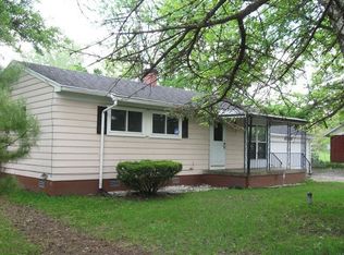 8590 Lewis Ave, Temperance, MI 48182