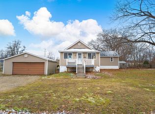 2578 Massena St, Commerce Township, MI 48382