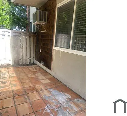 205 Muir Rd — Photo 6