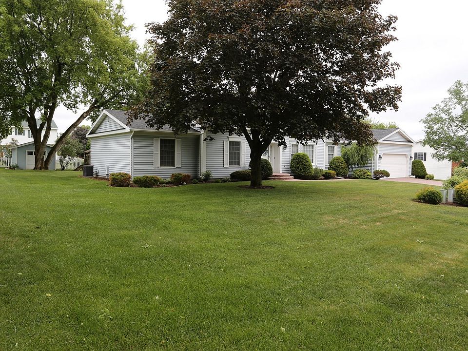 1st image of 17 Serra Ln