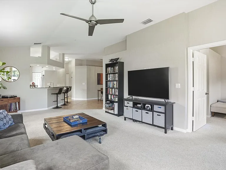6829 Satinleaf Rd S #204 — Photo 3