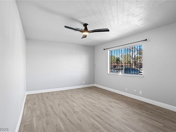 3rd image of 881 Mantis Way Unit 1