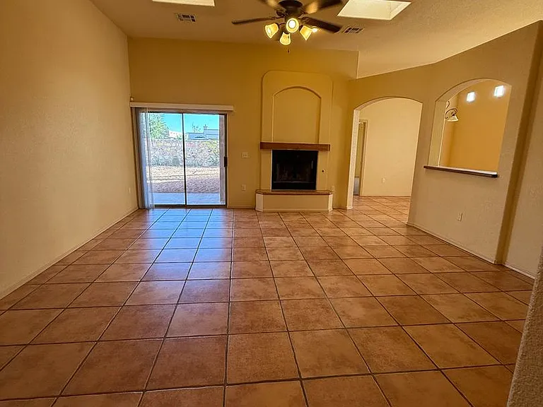 4804 Camino Dos Vidas — Photo 5