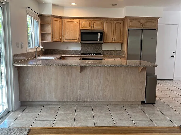 1832 Santa Rena Dr — Photo 3