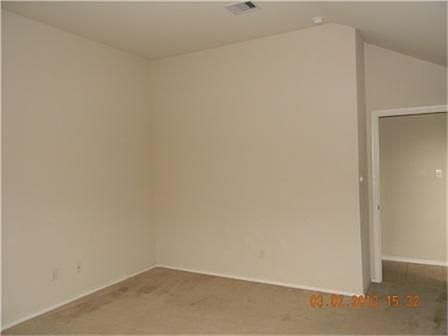 3rd image of 1738 Vanderwilt Ln
