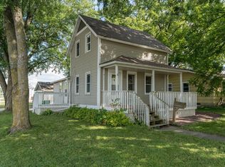 411 5th St NW, Montgomery, MN 56069