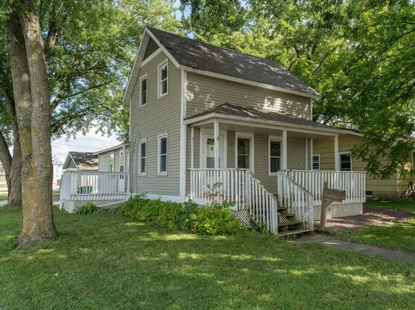 411 5th St NW, Montgomery, MN 56069