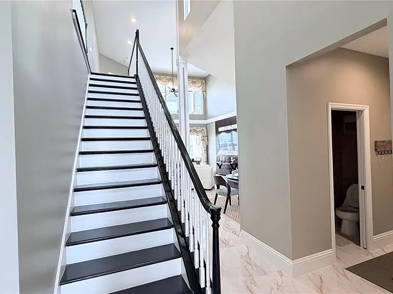 218 Sand Key Estates Dr — Photo 8