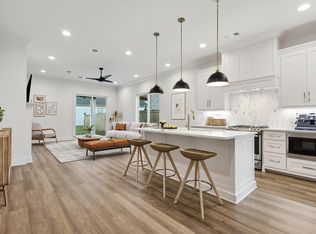 133 Woodlands Park Dr, Little Rock, AR 72211